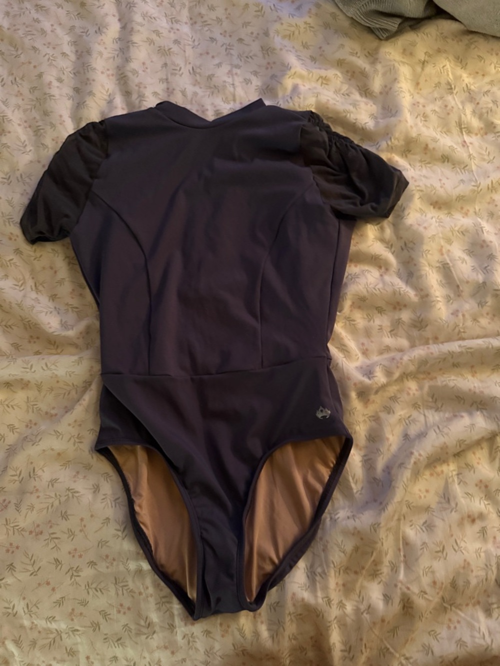 Dark grey leotard with short sleeves